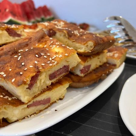 סרנדה Lumi Hotel מראה חיצוני תמונה