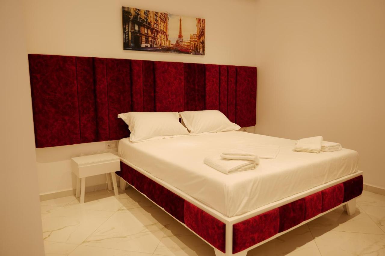 סרנדה Lumi Hotel מראה חיצוני תמונה