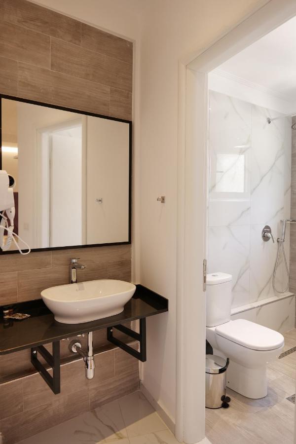 סרנדה Lumi Hotel מראה חיצוני תמונה